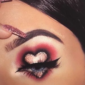 Meet your Posher, Vee